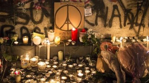 Hậu khủng bố Paris: Tài xế taxi bật khóc vì không thể bắt được khách